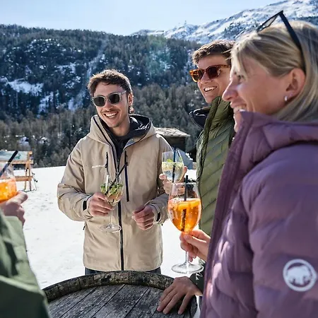 Sunnaeplaetzli- Aprt. 4p Matterhorn View/wifi 아파트 *